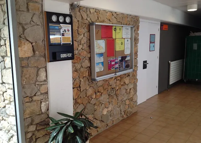 Alberg Xanascat Condo *